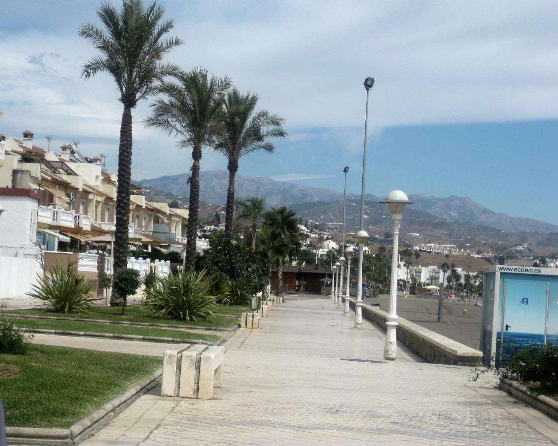 Appartamento Ana'S Torre Del Mar Esterno foto
