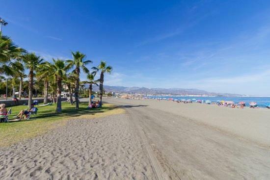 Appartamento Ana'S Torre Del Mar Esterno foto